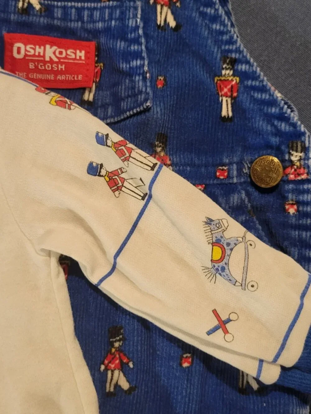 Vintage baby osh kosh vestbak toy solider